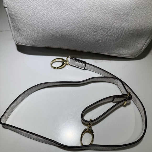 LIZ CLAIBORNE Large Tote, Crossbody or Shoulder white, rainbow colored handles - Picture 9 of 12